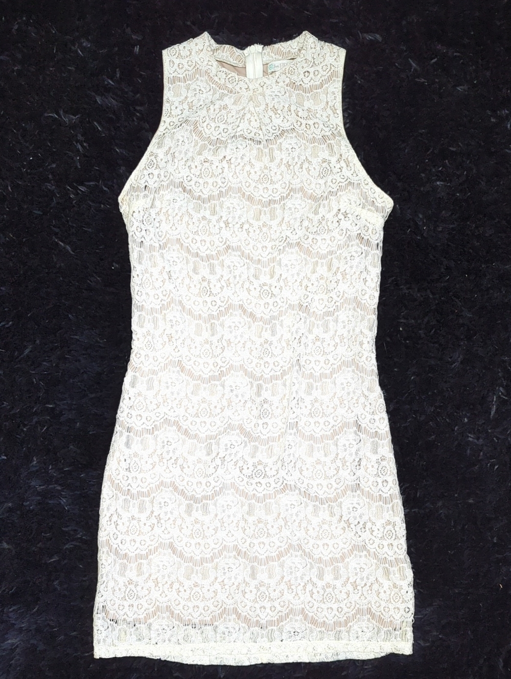 Love, Fire Ivory White Lace Sheath Mini Dress High Neck Sleeveless Size Medium
